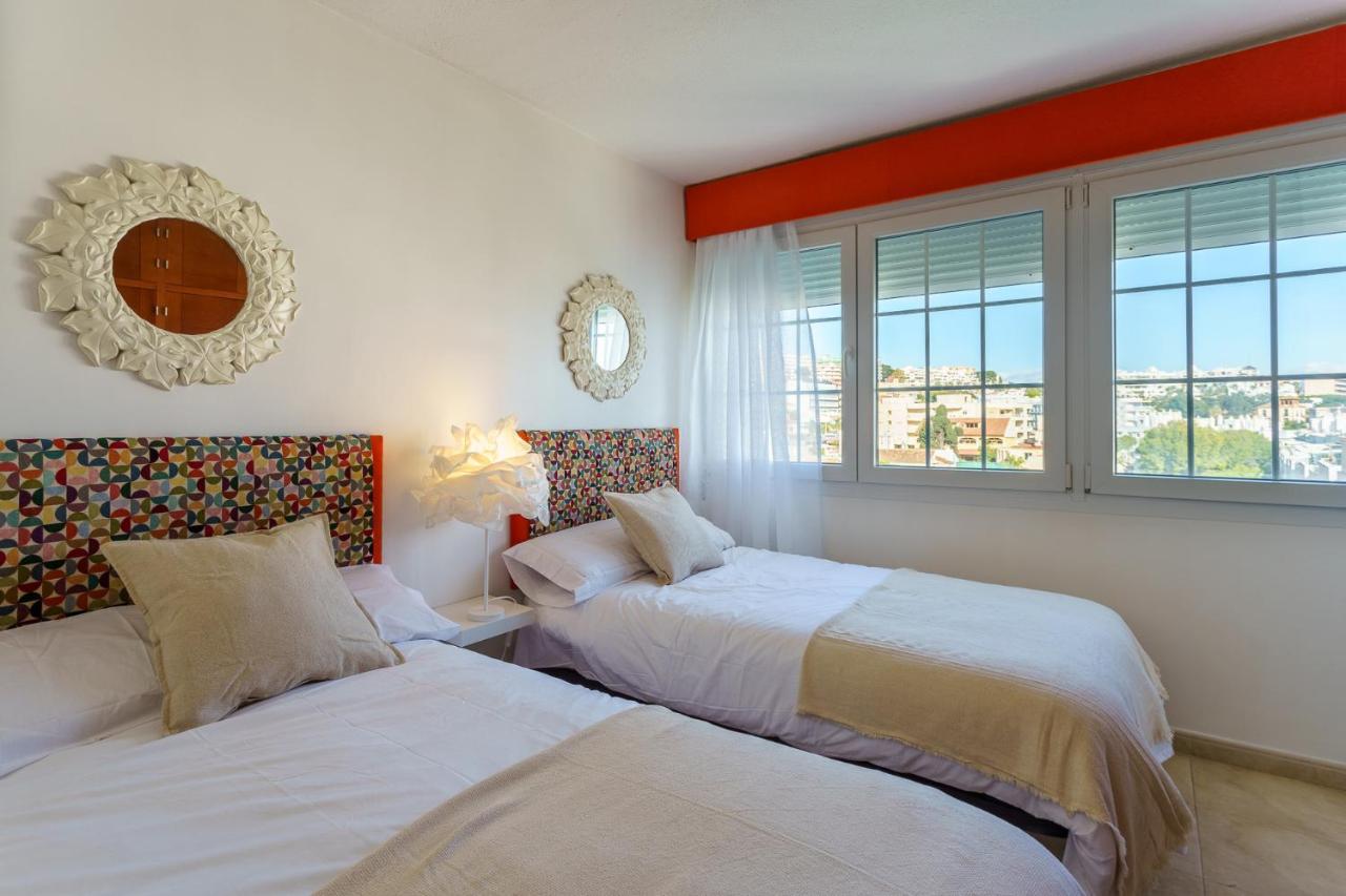 Malagasuite Carihuela Seaviews Torremolinos Bagian luar foto